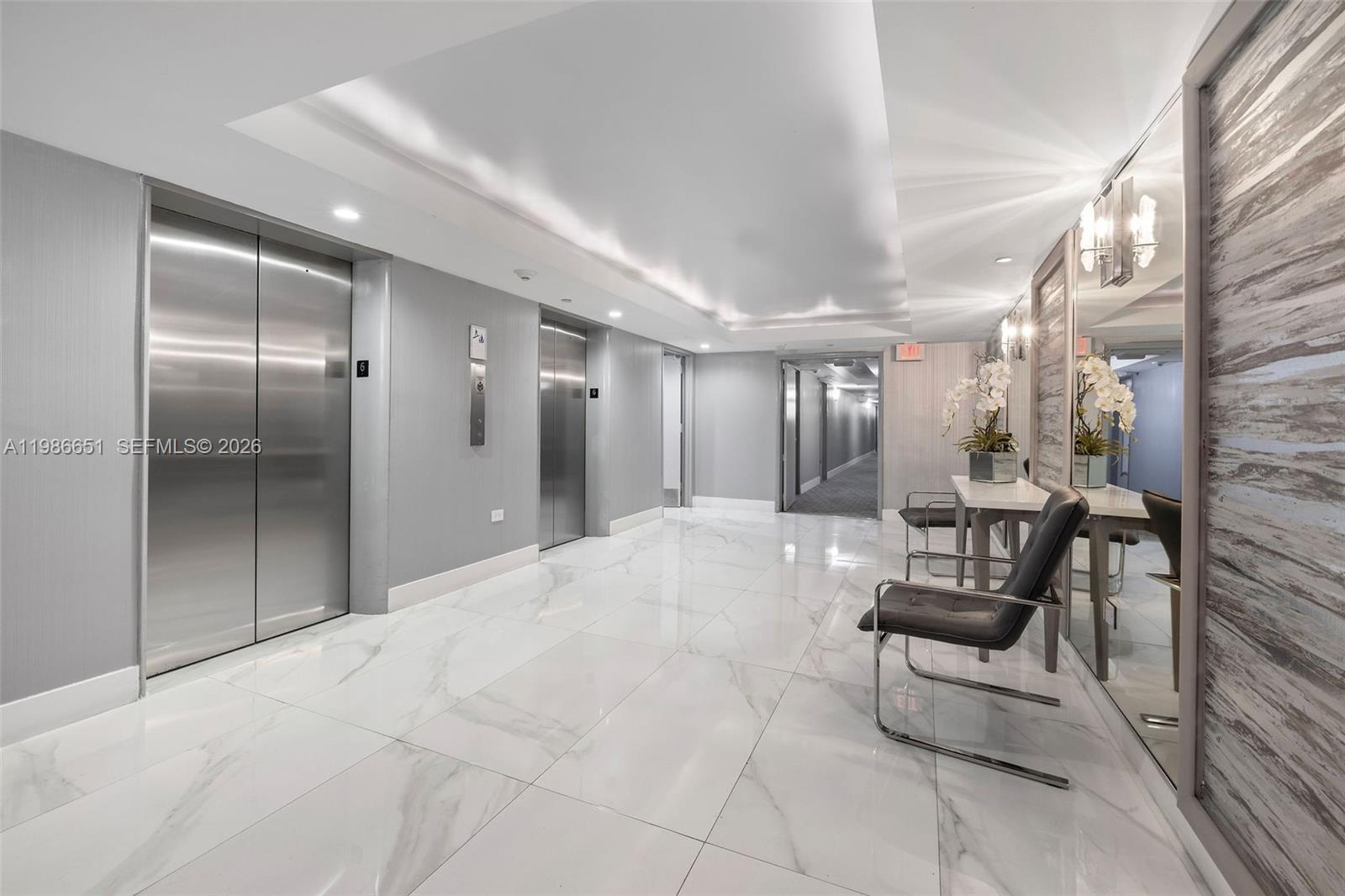 5055 Collins Ave # 5M