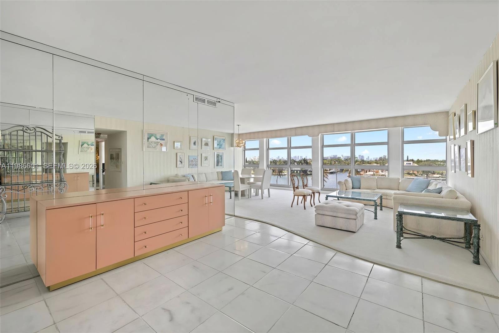 5055 Collins Ave # 5M