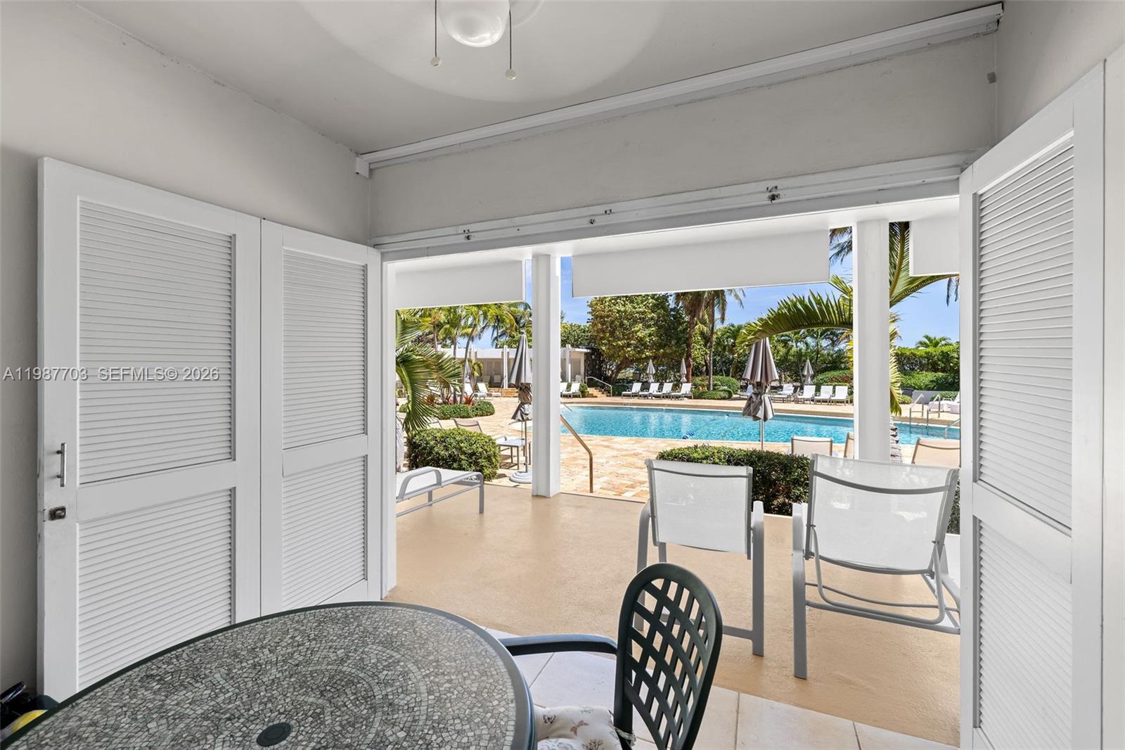 5055 Collins Ave Unit: CAB14