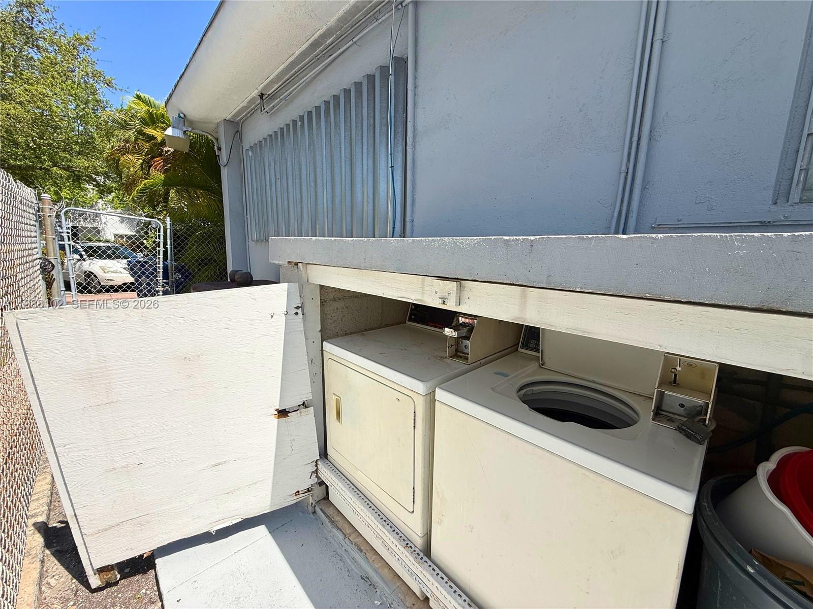 1176 Marseille Dr # 2