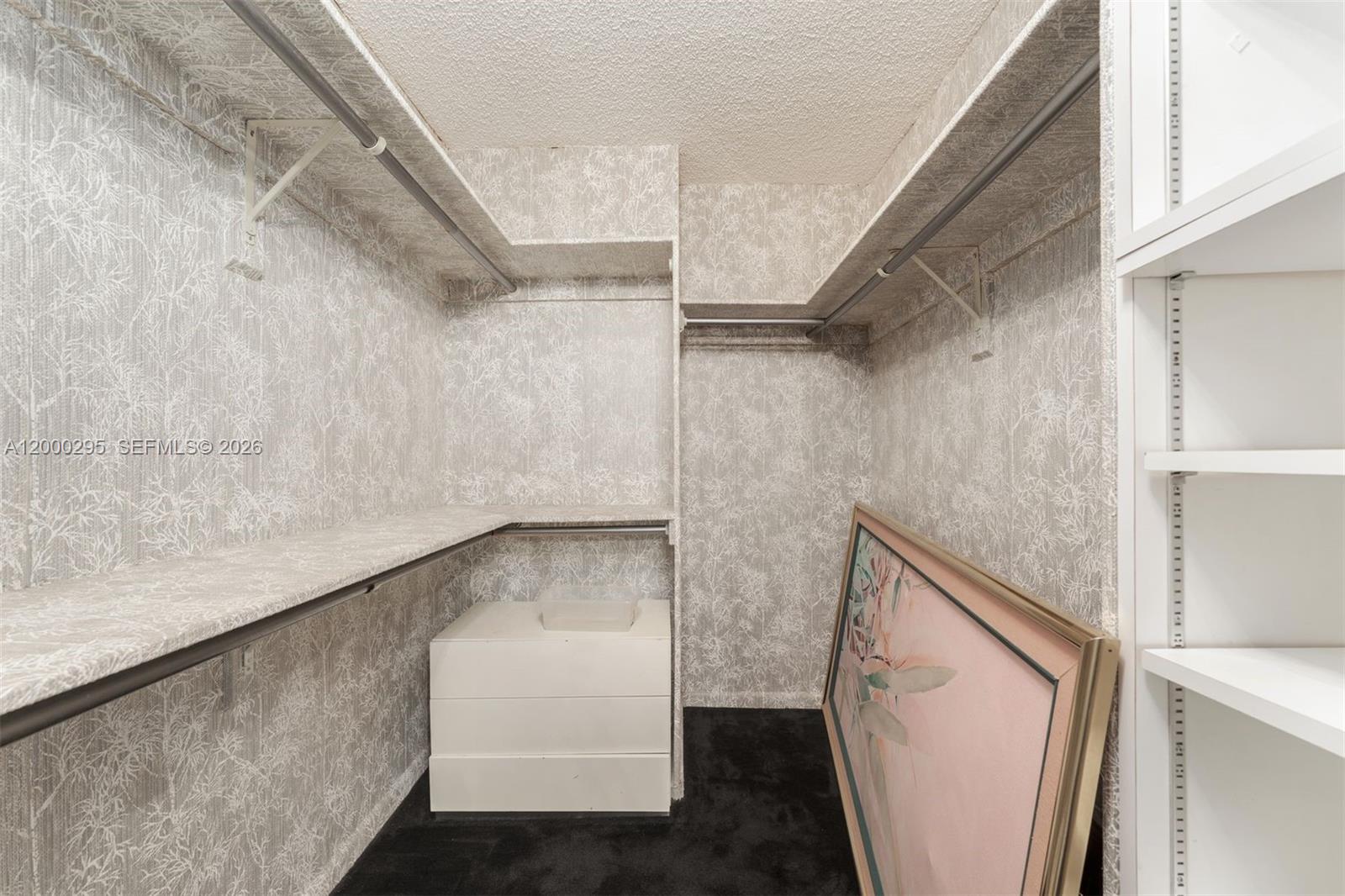 5500 Collins Ave # 304