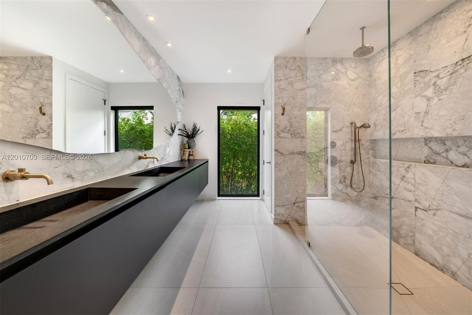 5225 La Gorce Dr