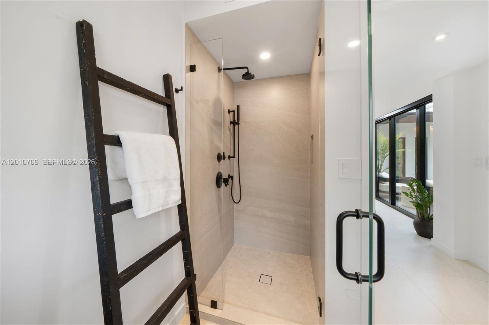 5225 La Gorce Dr