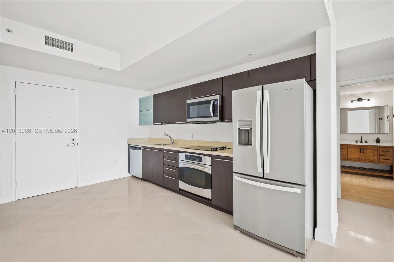 90 SW 3rd St # 1608