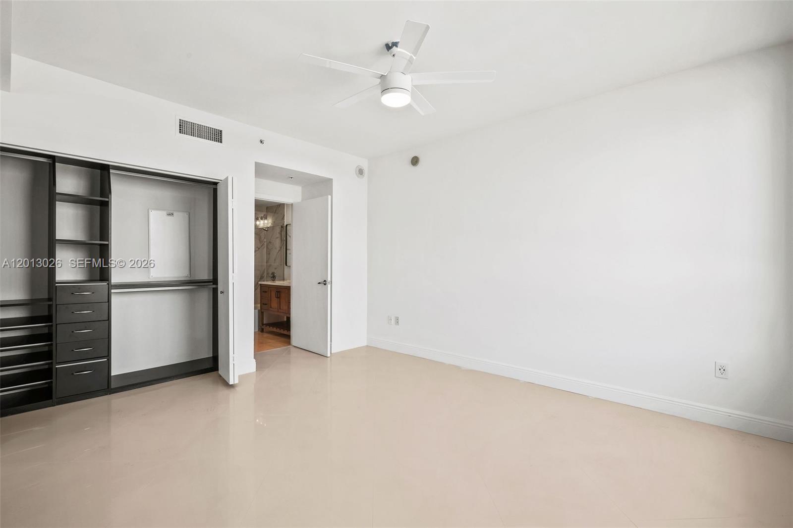 90 SW 3rd St # 1608