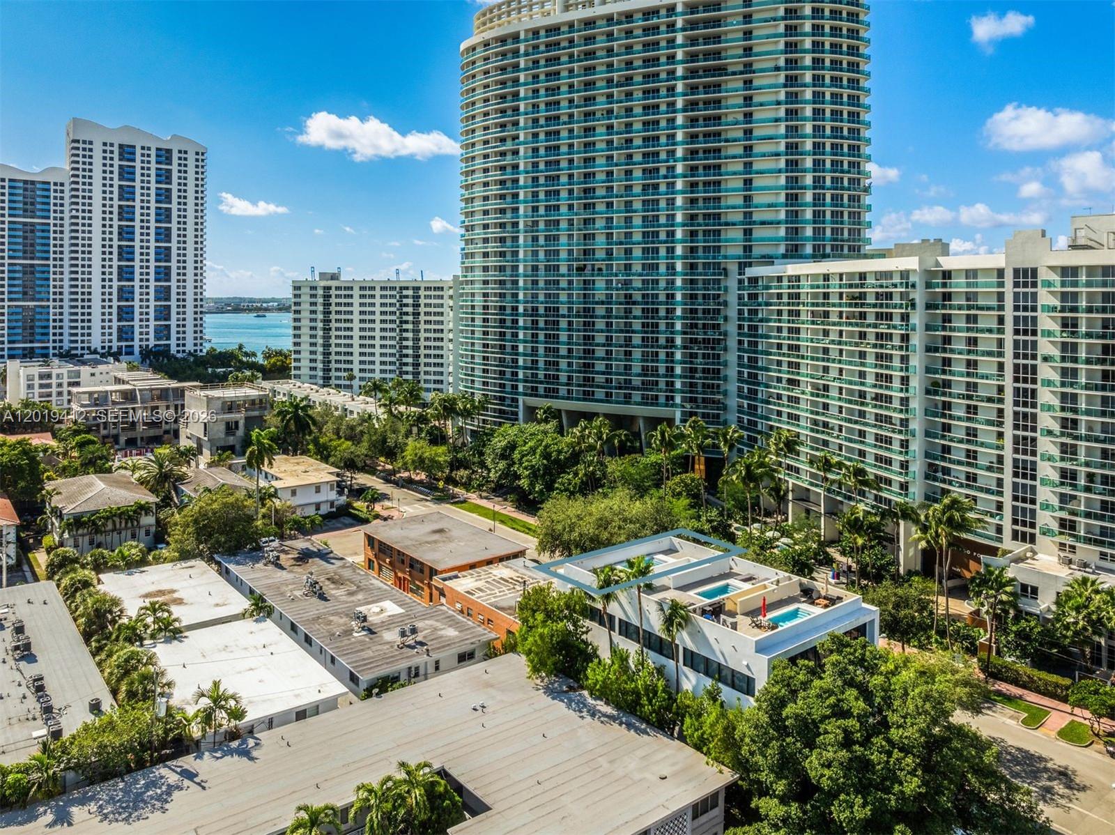 1525 Bay Rd # 1525
