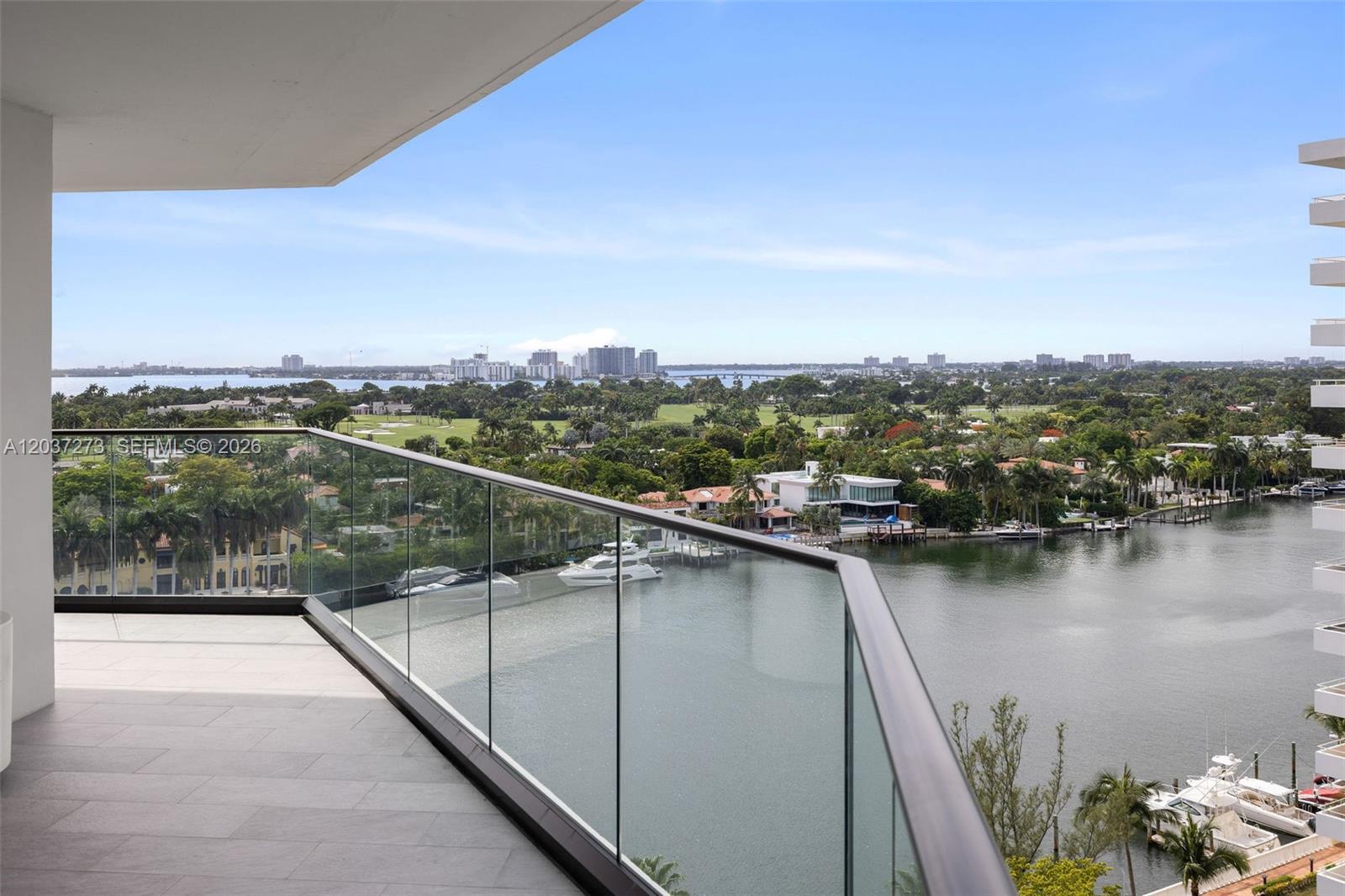 5500 Collins Ave # 1401