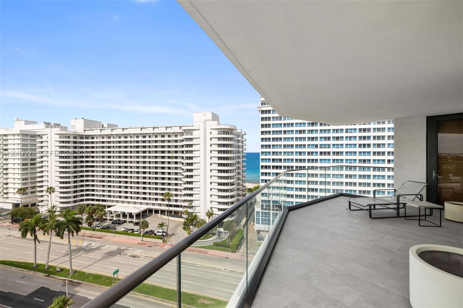 5500 Collins Ave # 1401