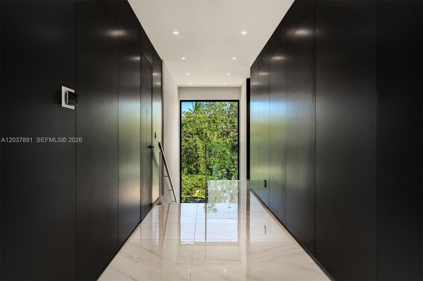 4430 Nautilus Dr