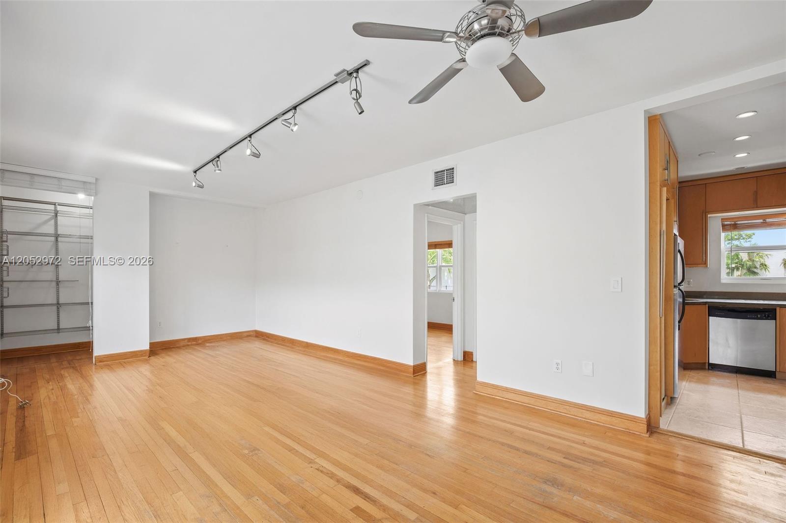 1100 Venetian Way # 2B