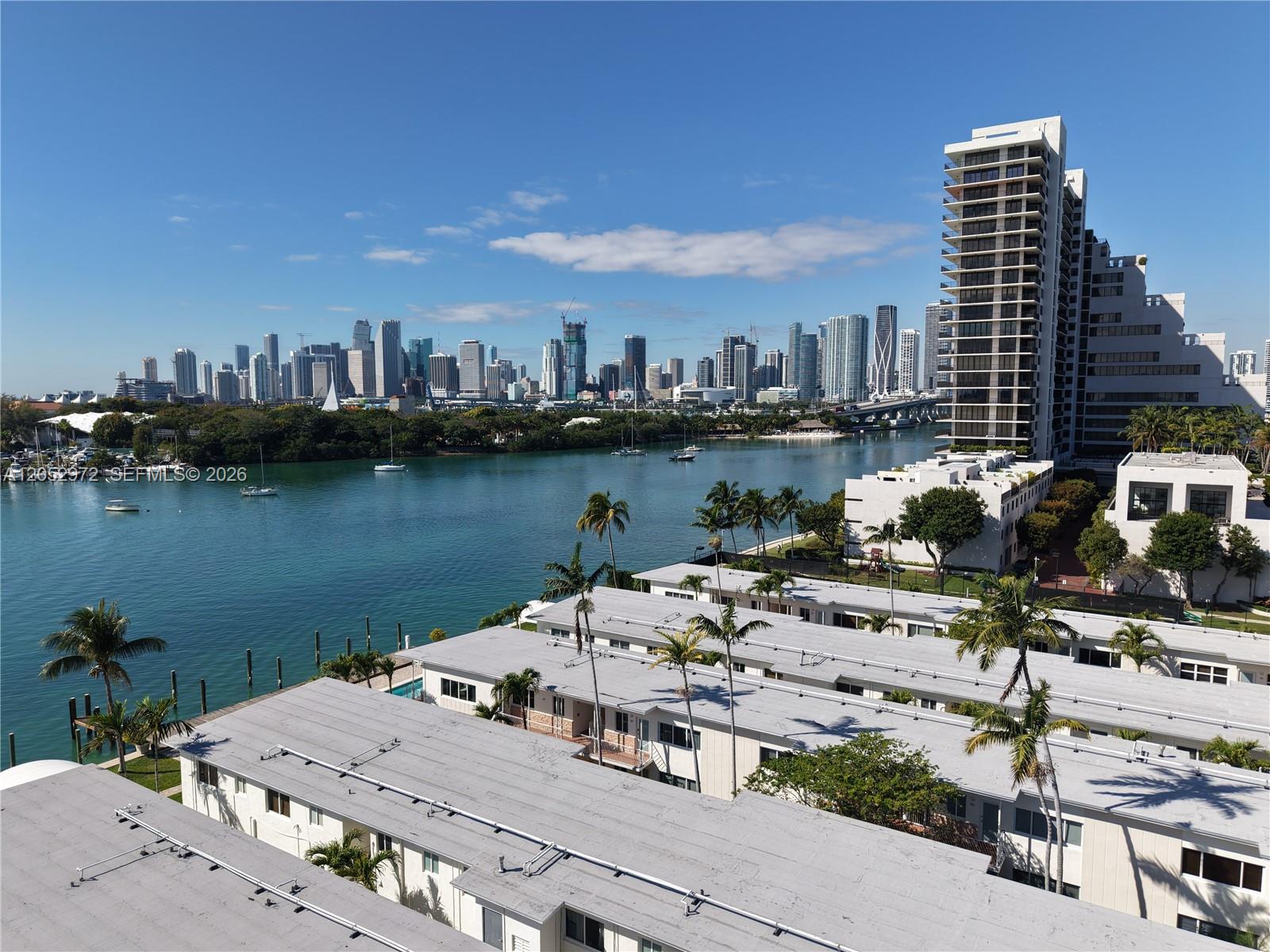 1100 Venetian Way # 2B