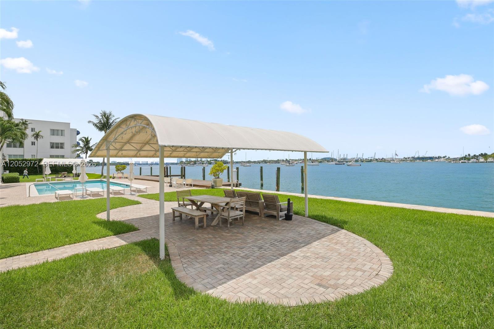 1100 Venetian Way # 2B