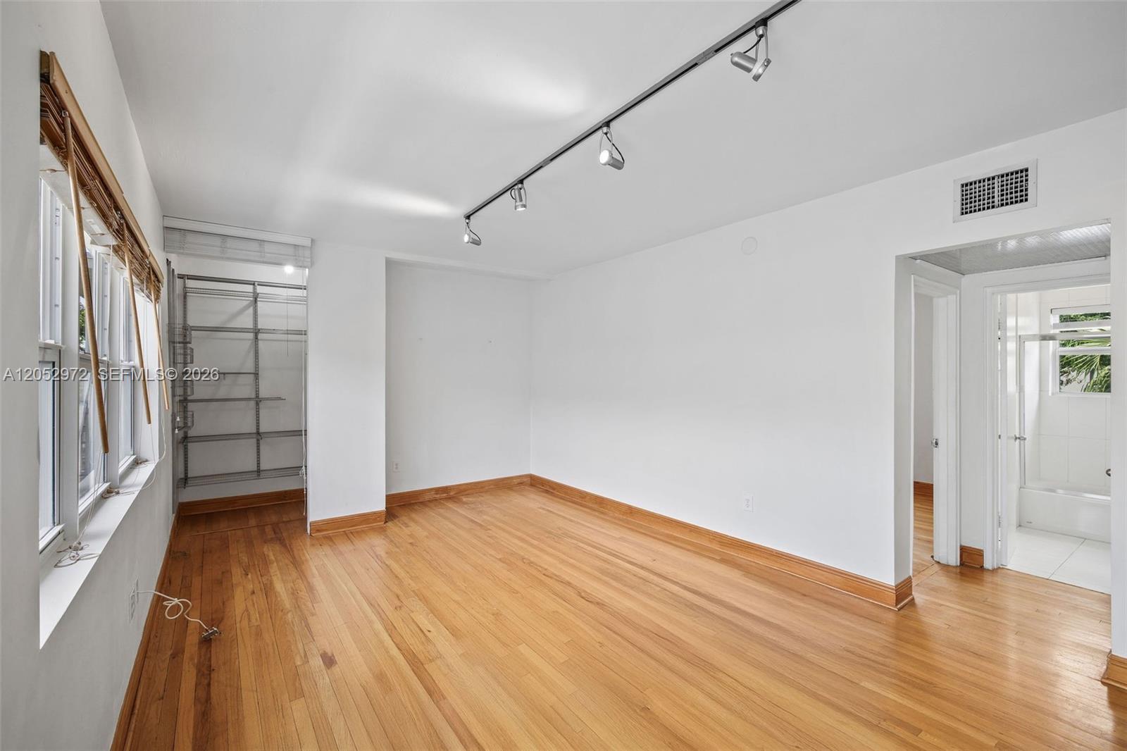 1100 Venetian Way # 2B
