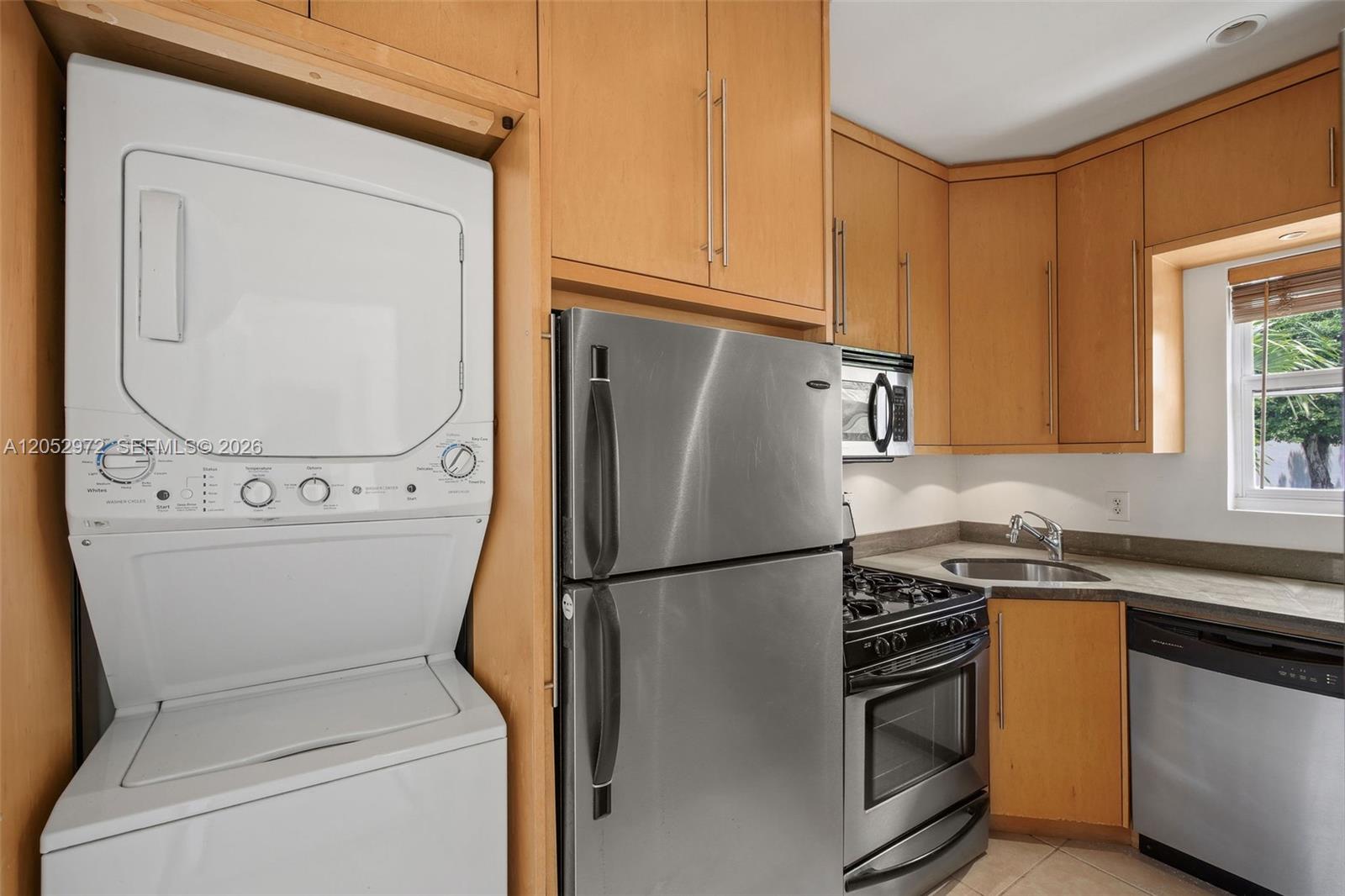 1100 Venetian Way # 2B