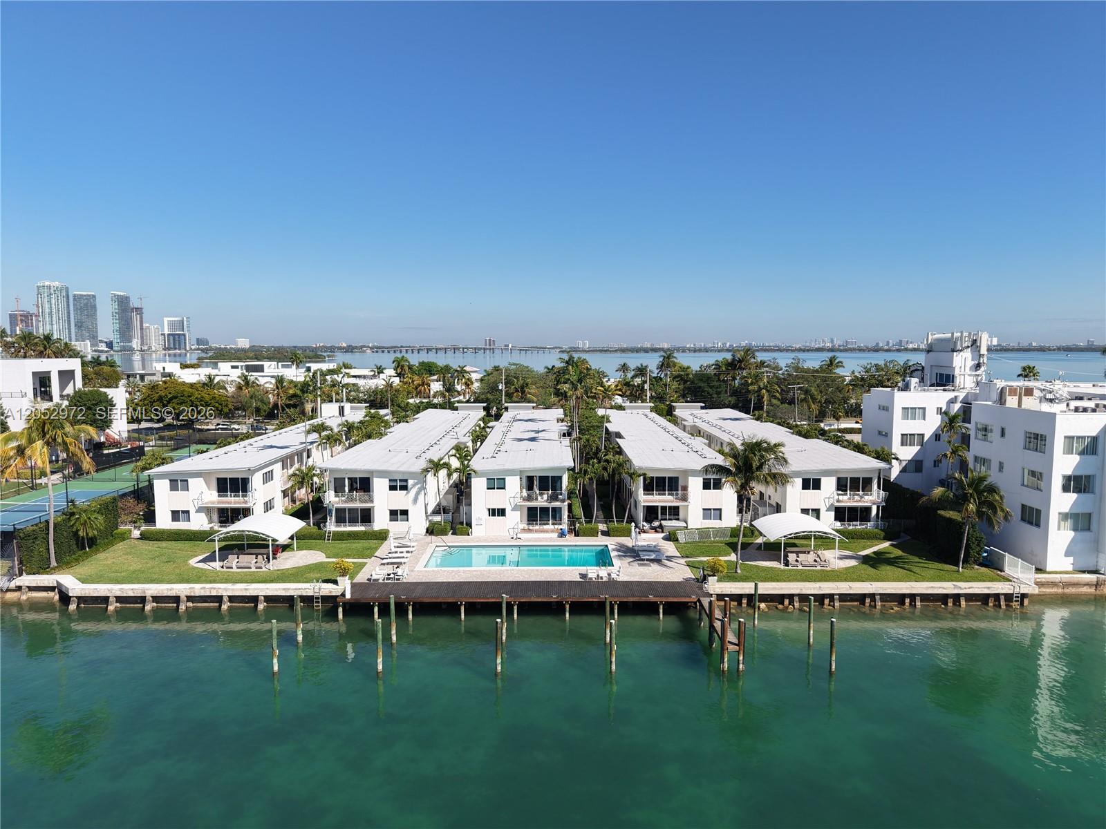 1100 Venetian Way # 2B