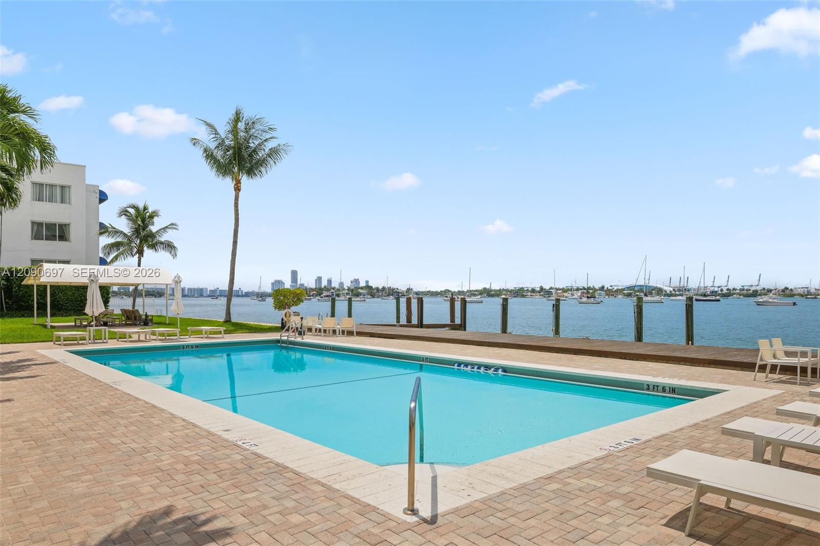 1130 Venetian Way # 1D