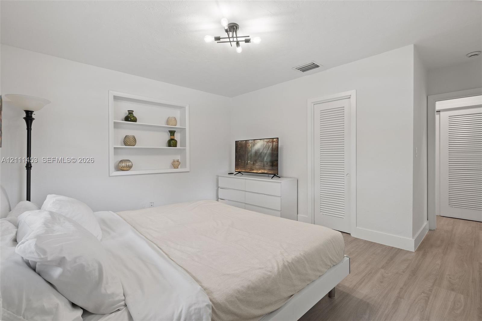 1254 Polk St