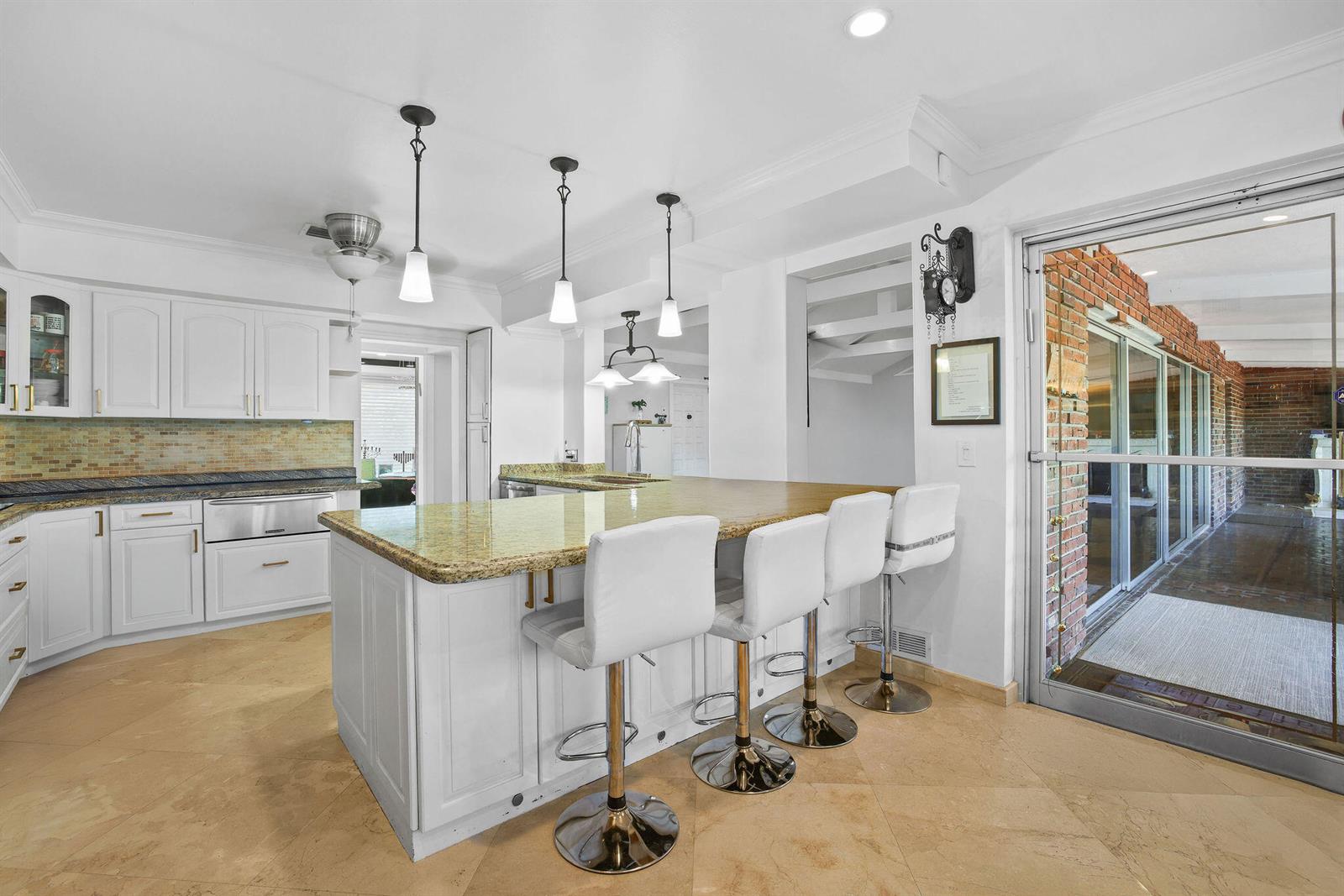 4210 Casper Court