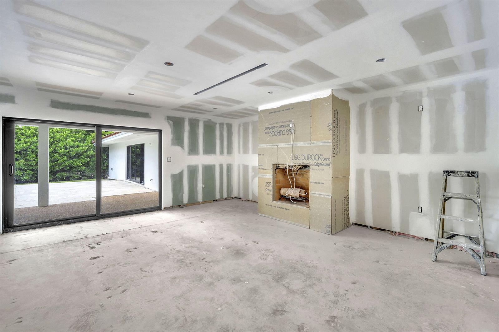 2800 Palmer Drive