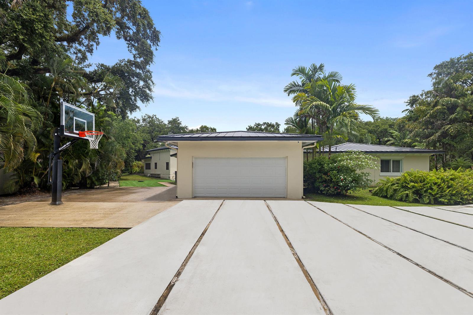 5430 SW 39TH Way