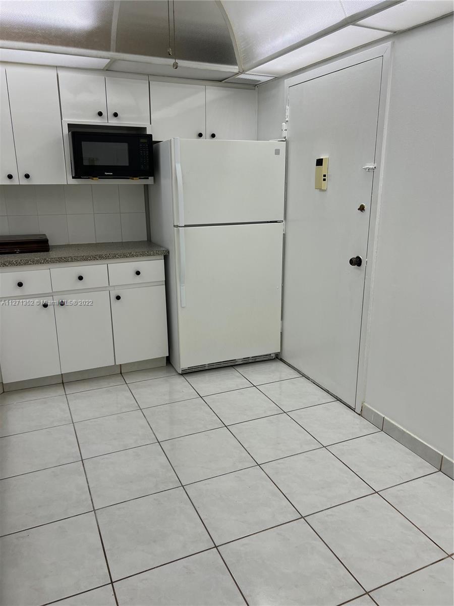 2030 S Ocean Dr Unit: 2023