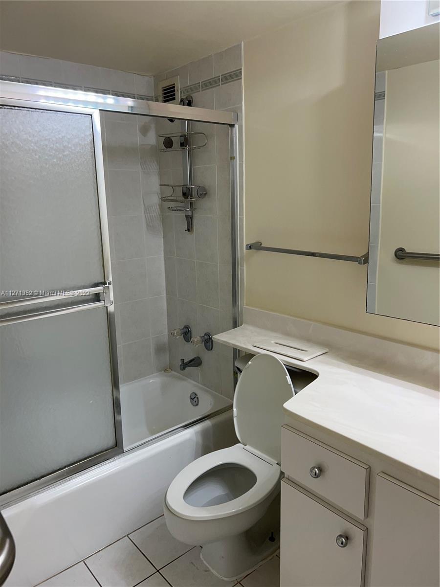 2030 S Ocean Dr Unit: 2023