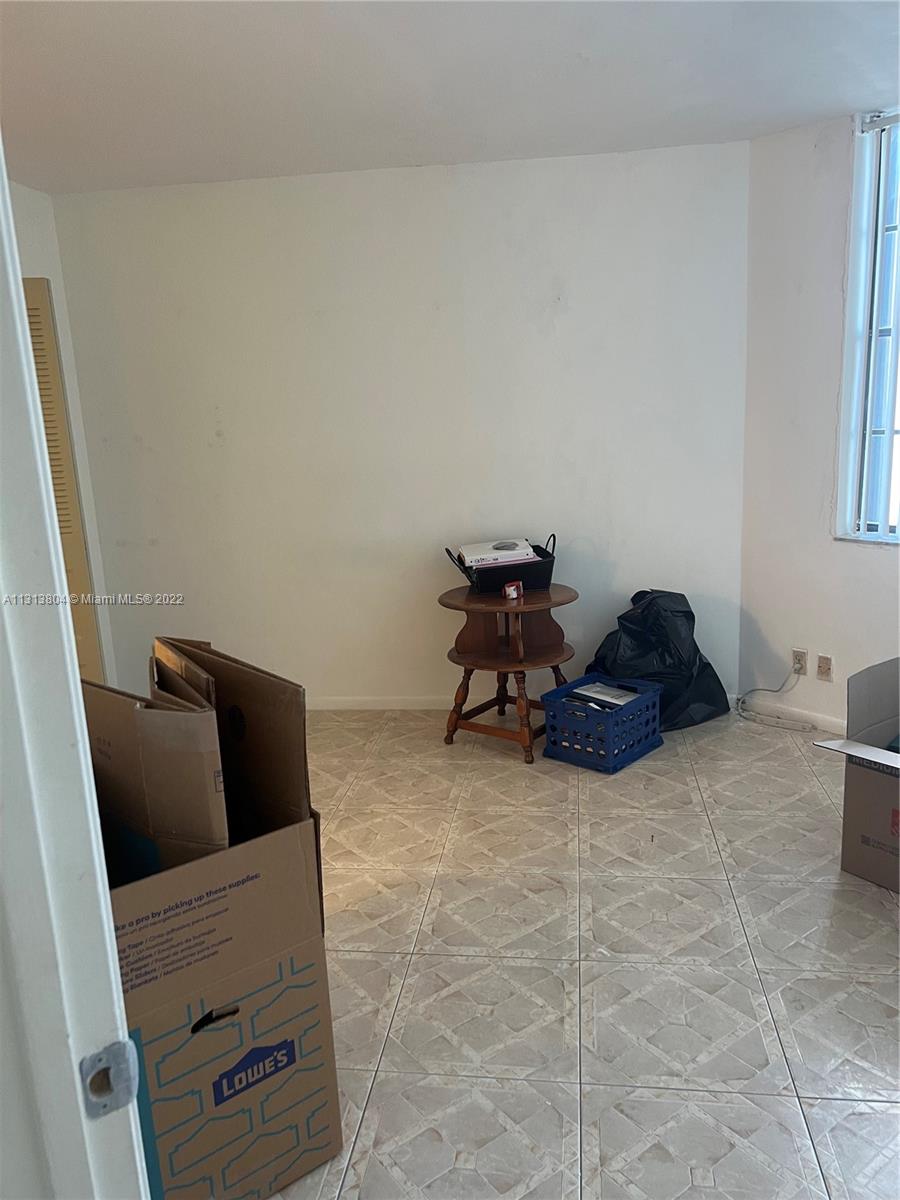 212 Lake Pointe Dr Unit: 308