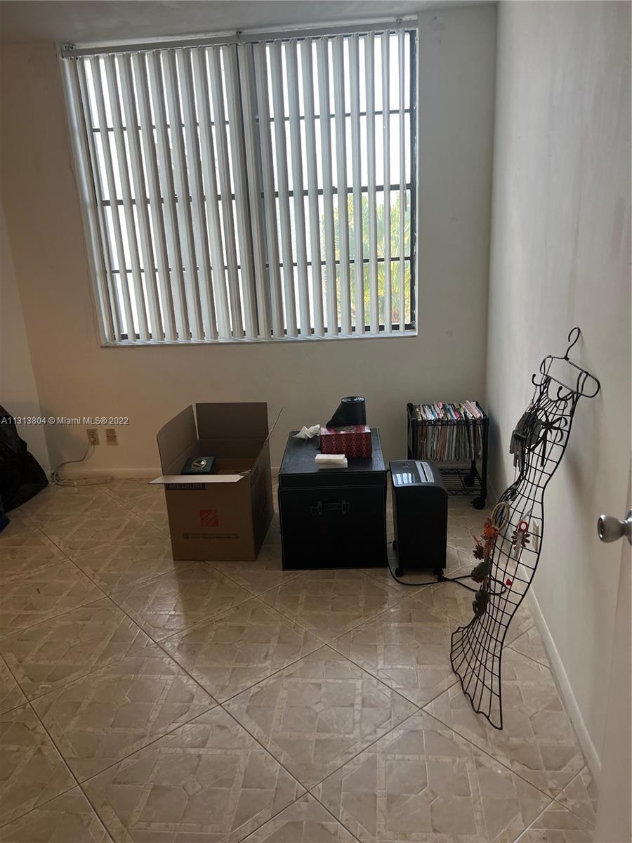 212 Lake Pointe Dr Unit: 308