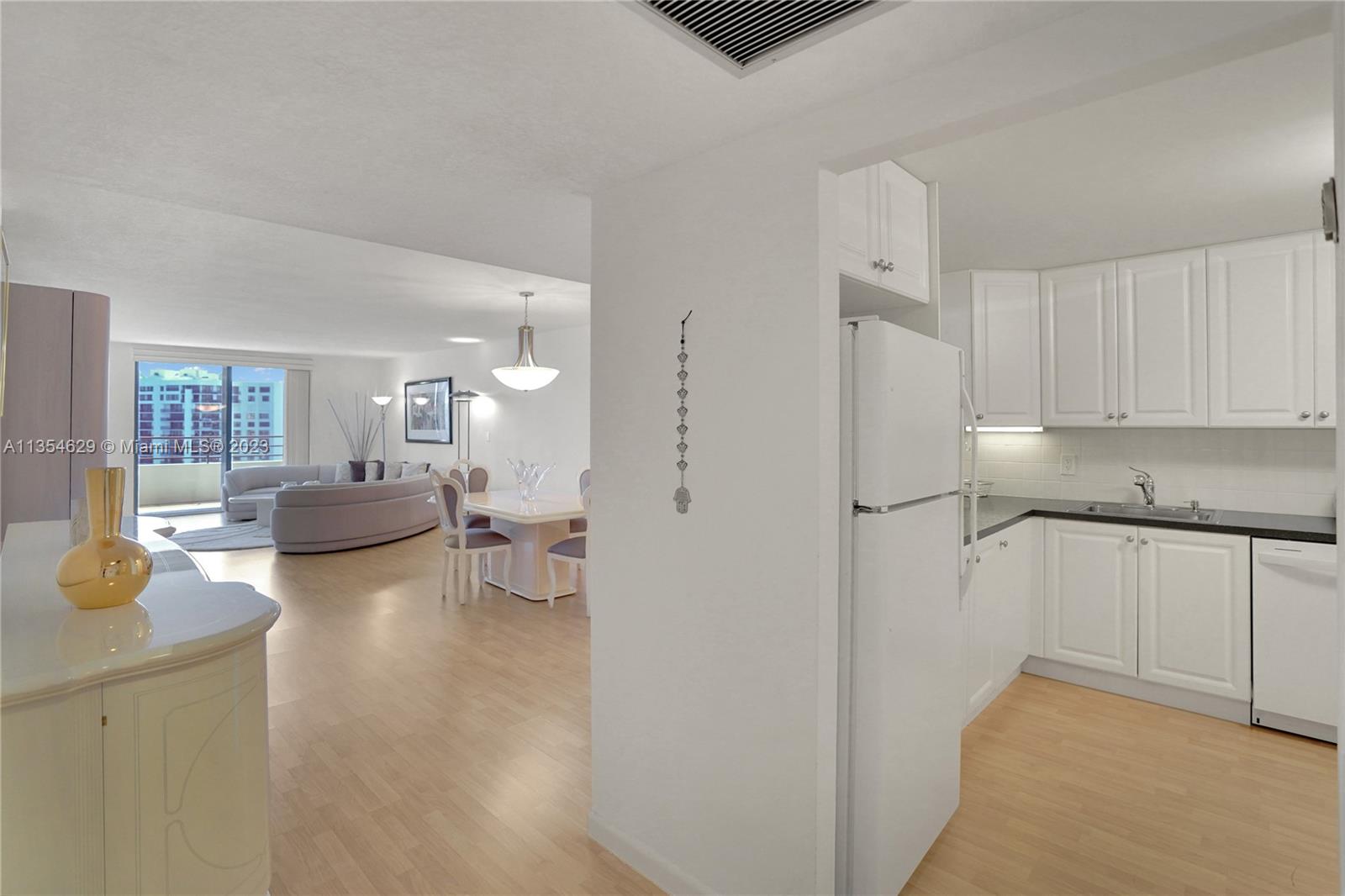 2500 Parkview Dr Unit: 1921