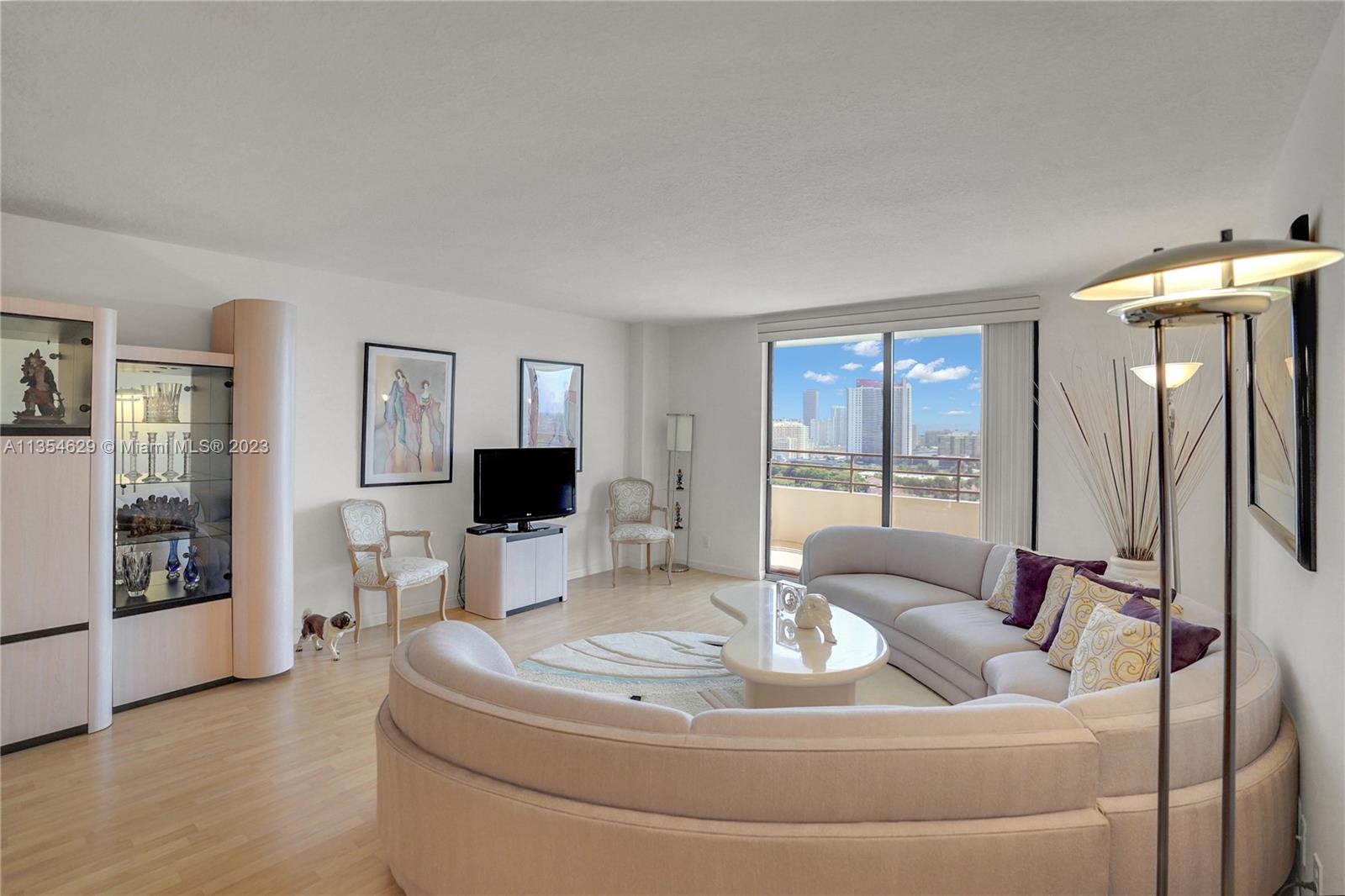 2500 Parkview Dr Unit: 1921