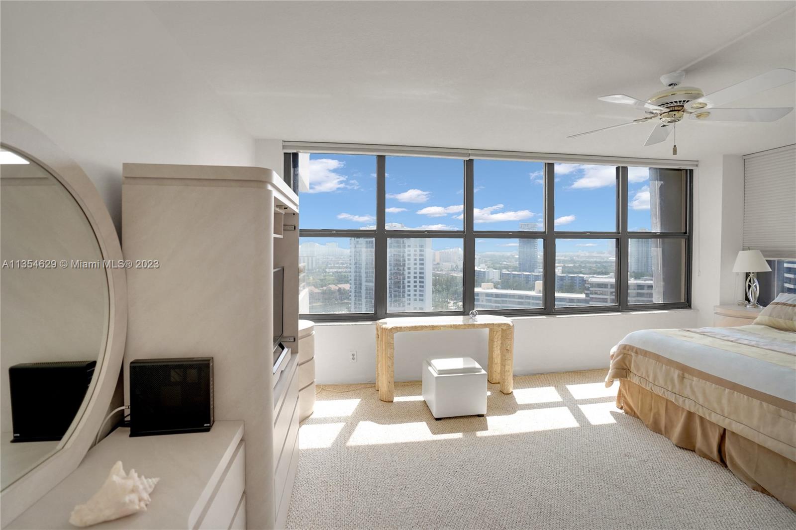 2500 Parkview Dr Unit: 1921