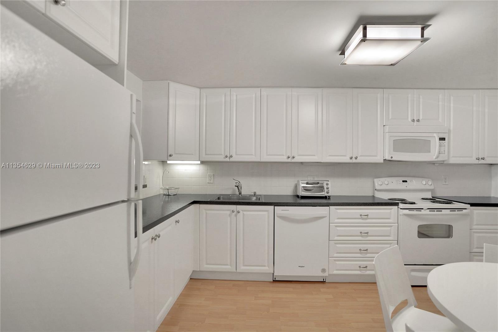 2500 Parkview Dr Unit: 1921