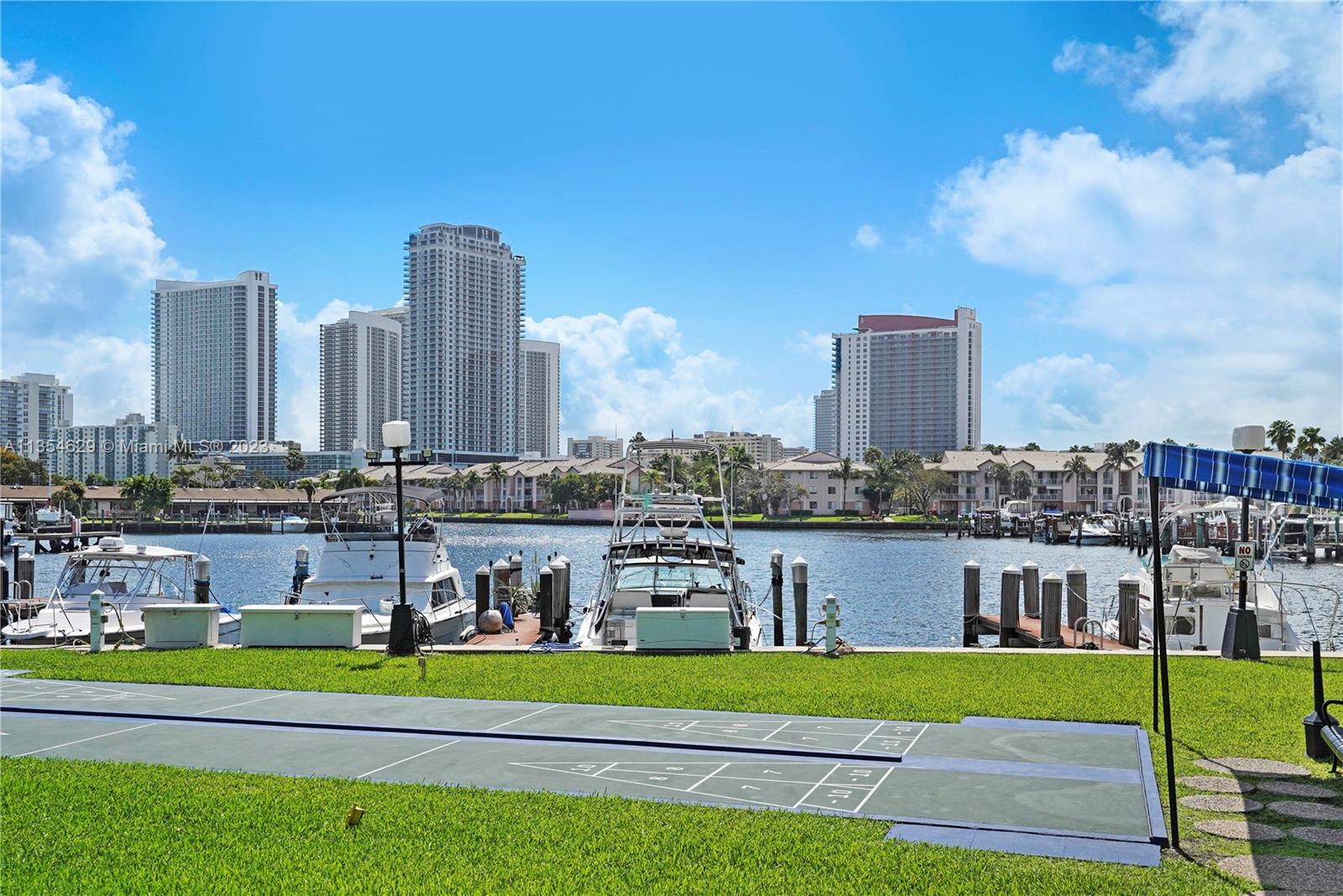 2500 Parkview Dr Unit: 1921