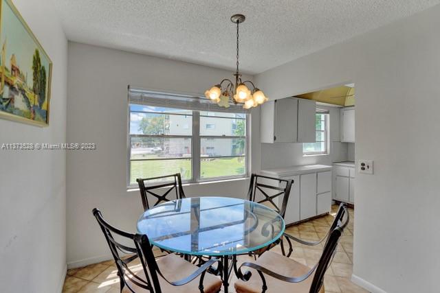 2018 N Farnham  N Unit: 2018