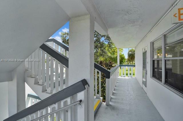 2018 N Farnham  N Unit: 2018