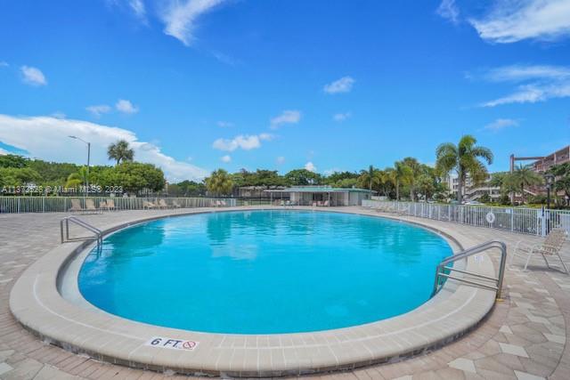 2018 N Farnham  N Unit: 2018