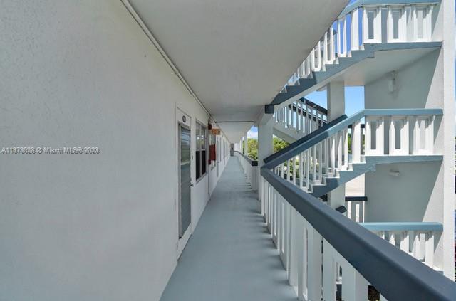 2018 N Farnham  N Unit: 2018