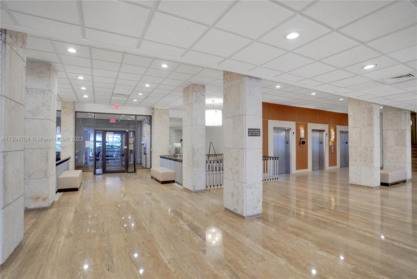 1985 S Ocean Dr Unit: 17J