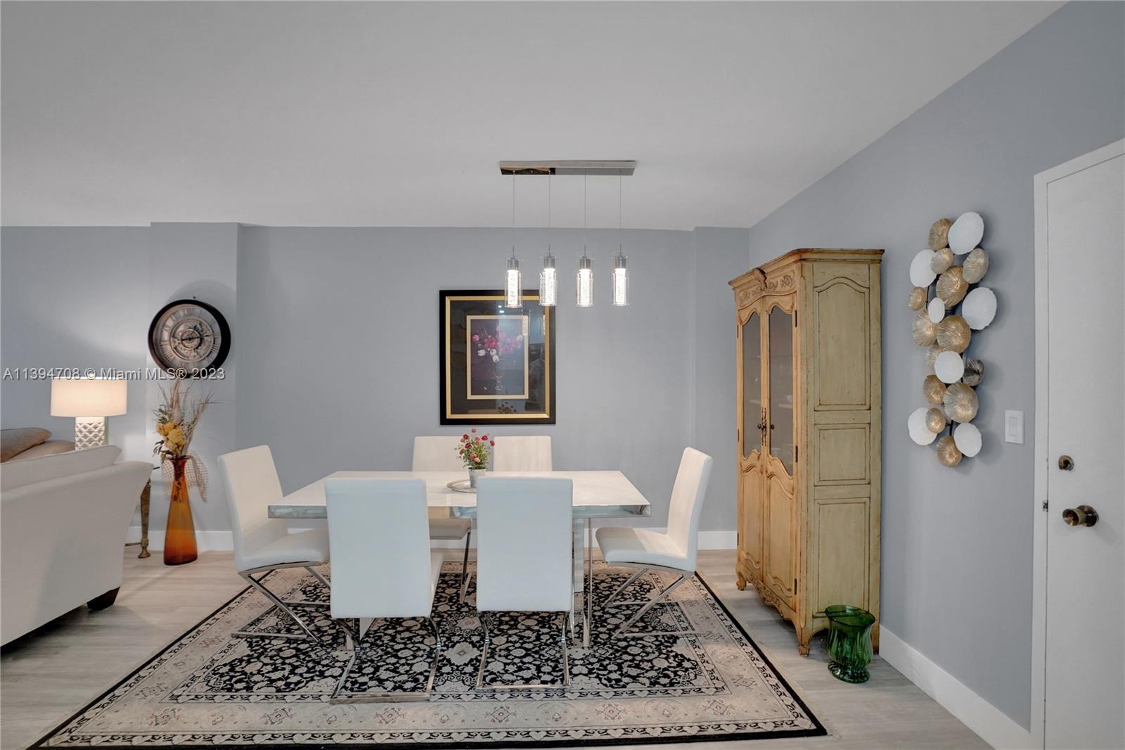 1985 S Ocean Dr Unit: 17J