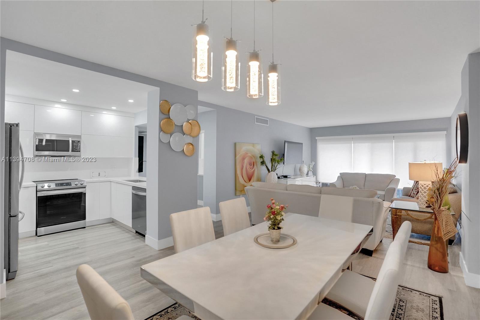 1985 S Ocean Dr Unit: 17J