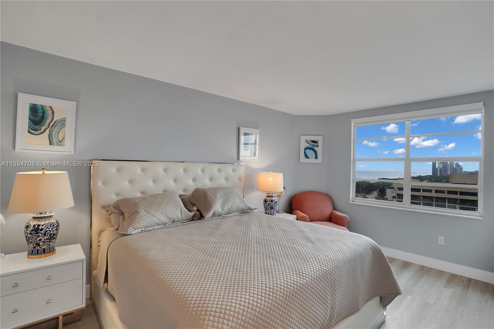 1985 S Ocean Dr Unit: 17J