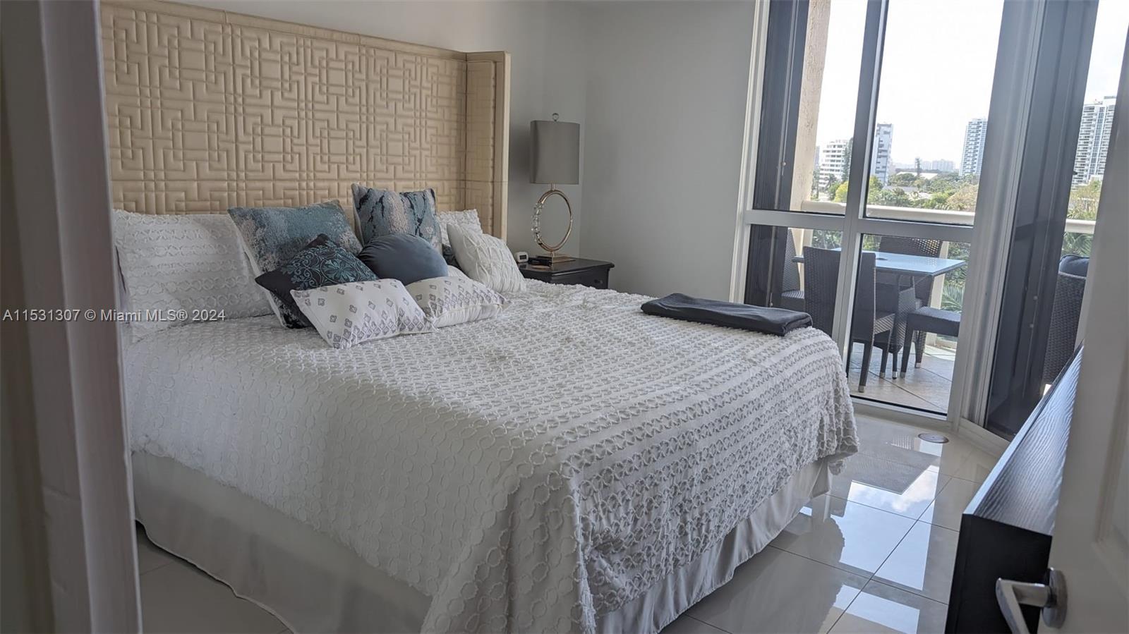 3100 N Ocean Blvd Unit: 606