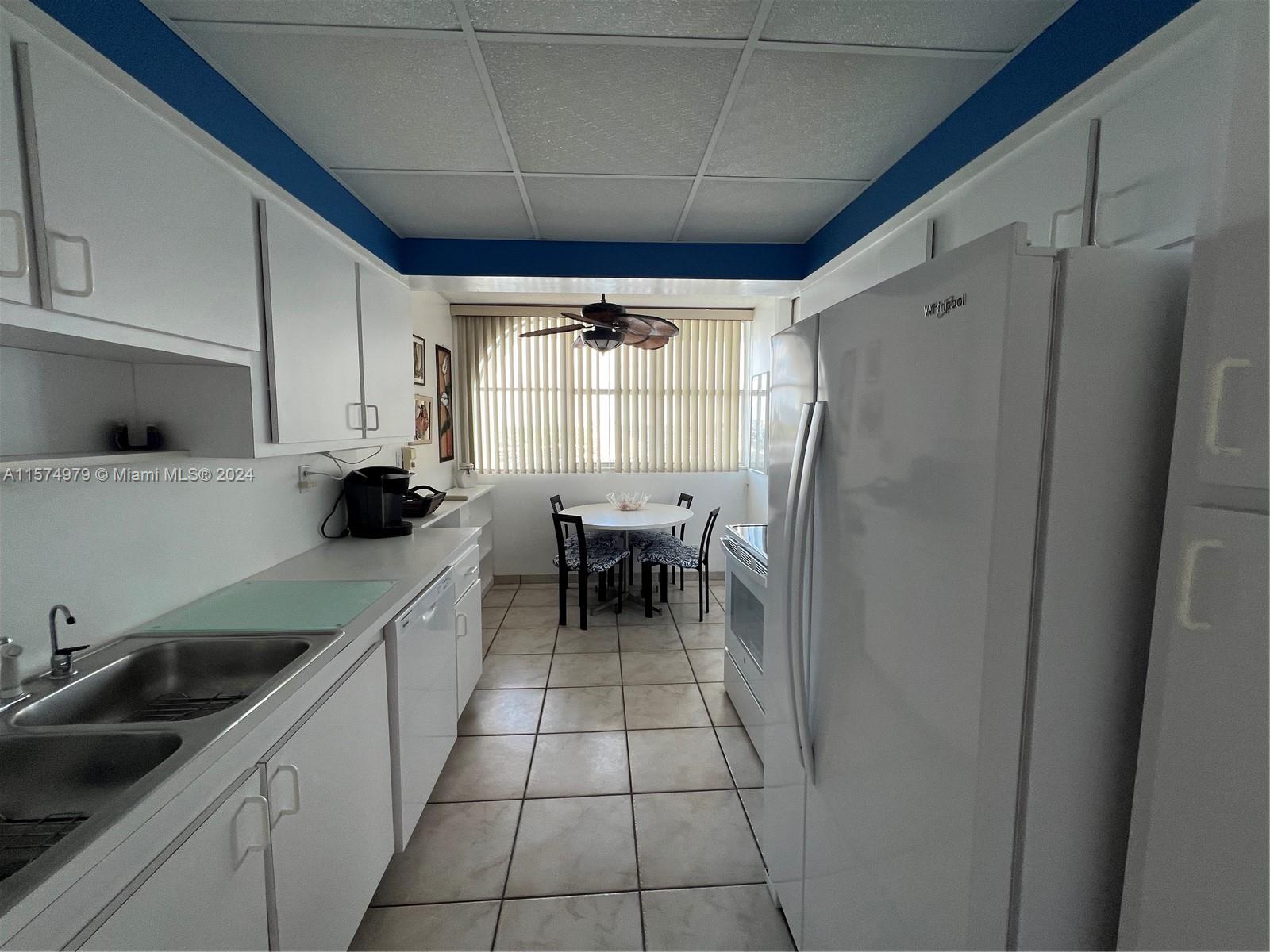 100 Golden Isles Dr # 1401