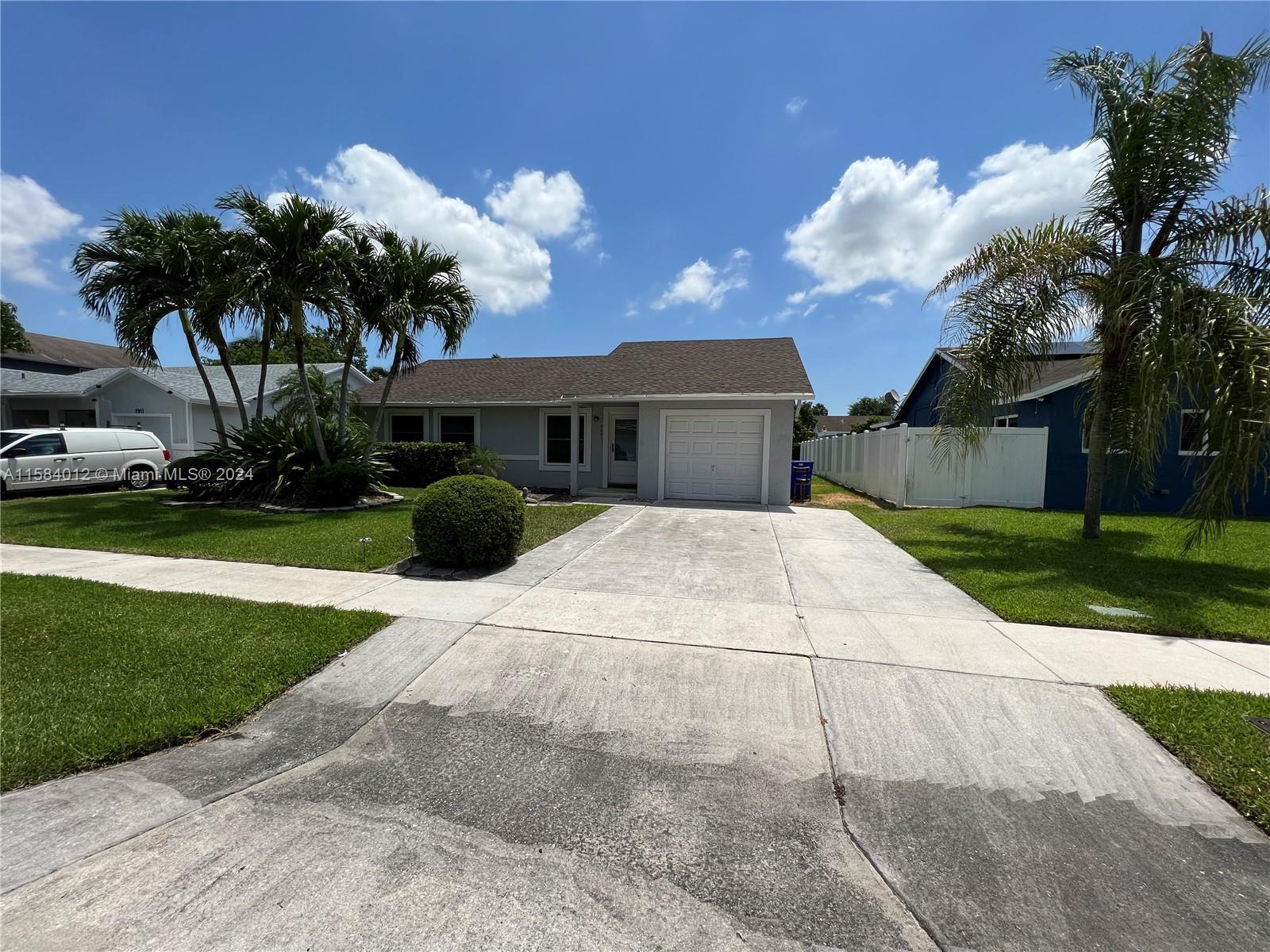 2001 SW 87th Ave
