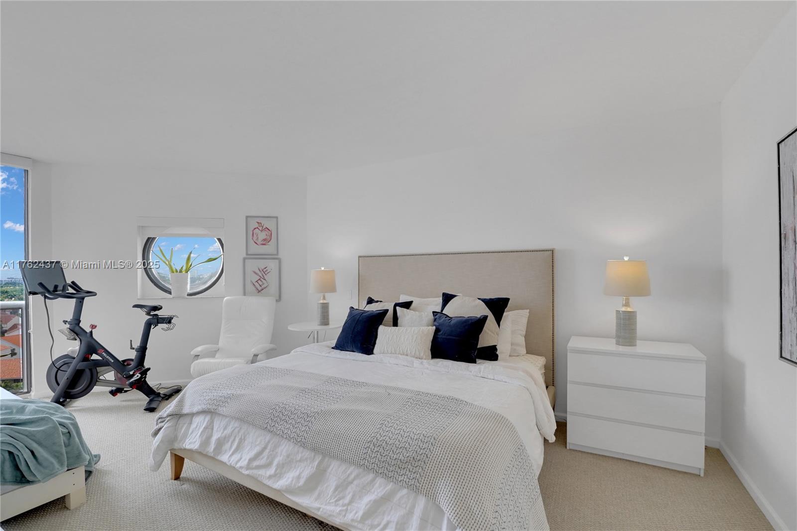 3610 Yacht Club Dr # 1014