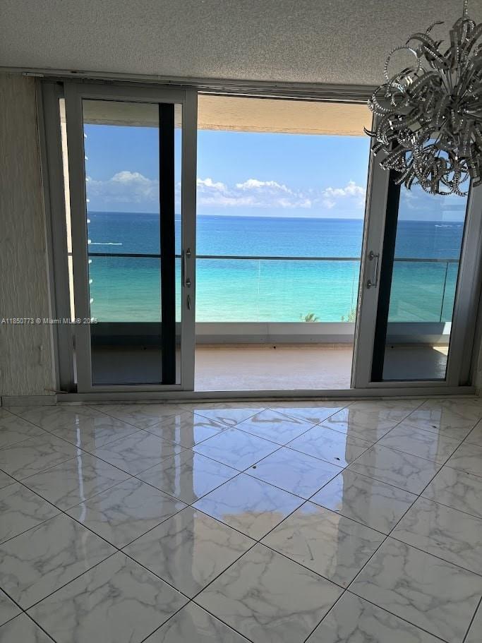 1920 S Ocean Dr # 16B