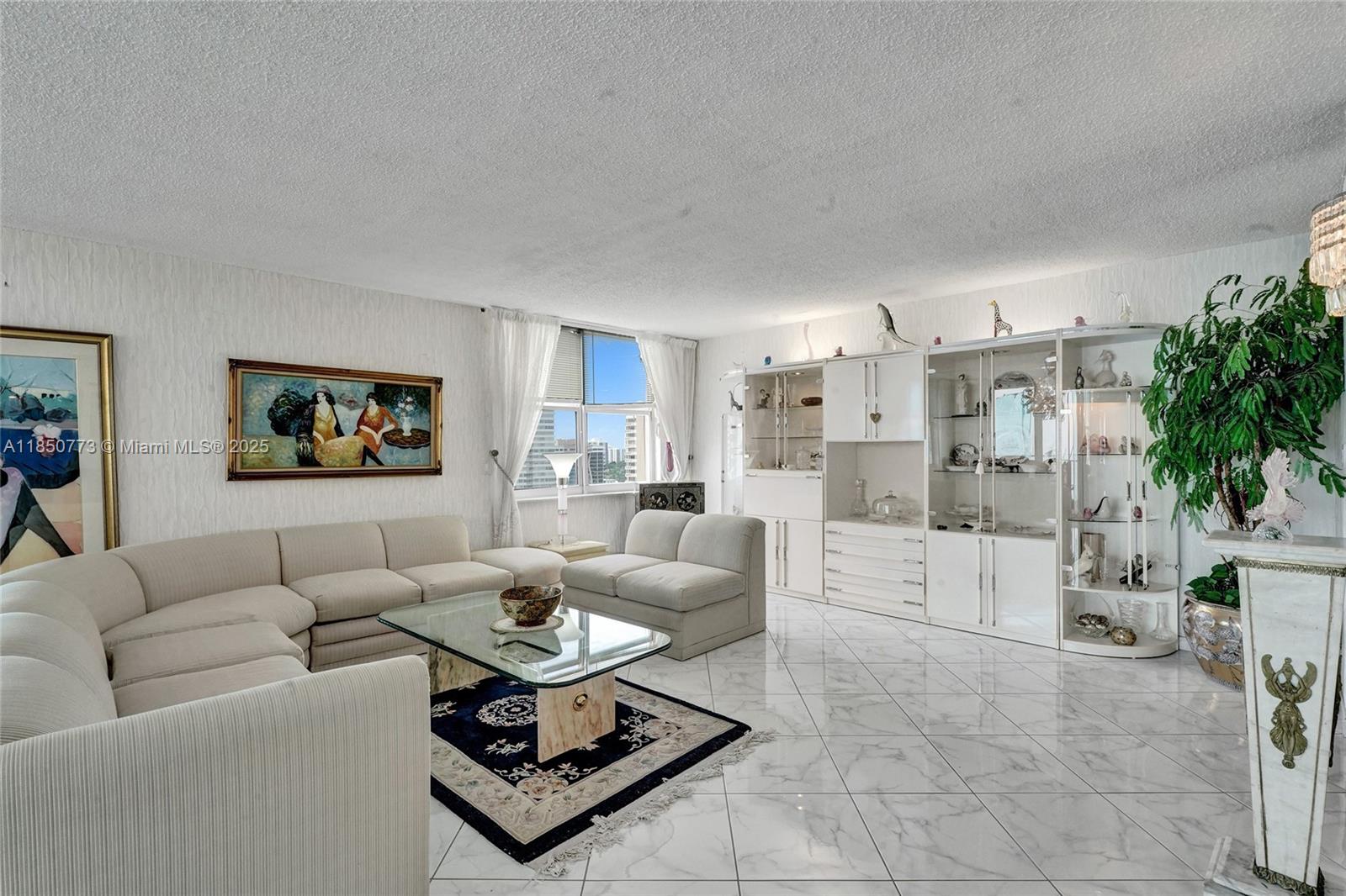 1920 S Ocean Dr # 16B