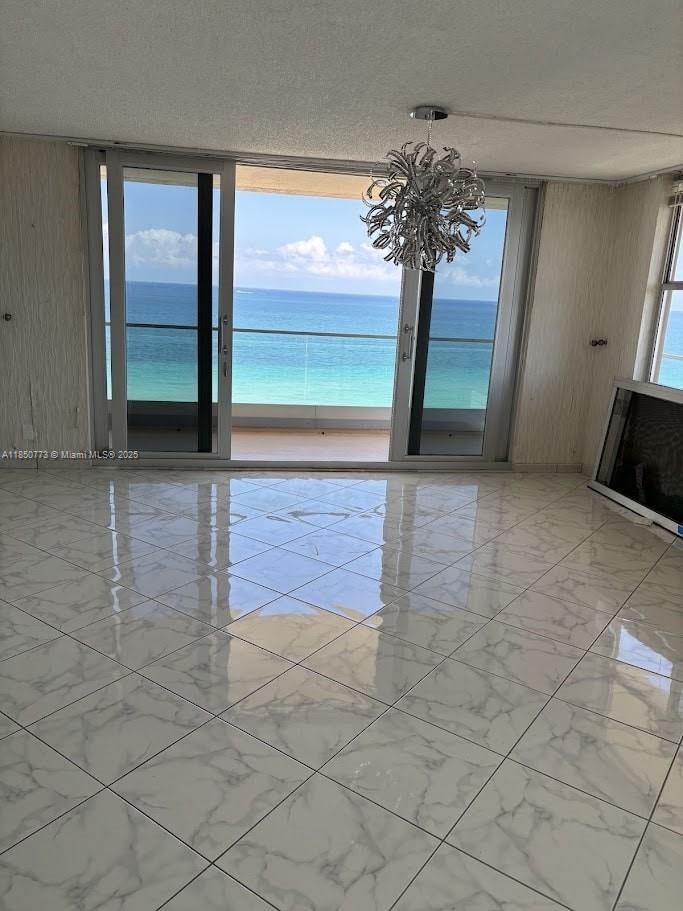 1920 S Ocean Dr # 16B