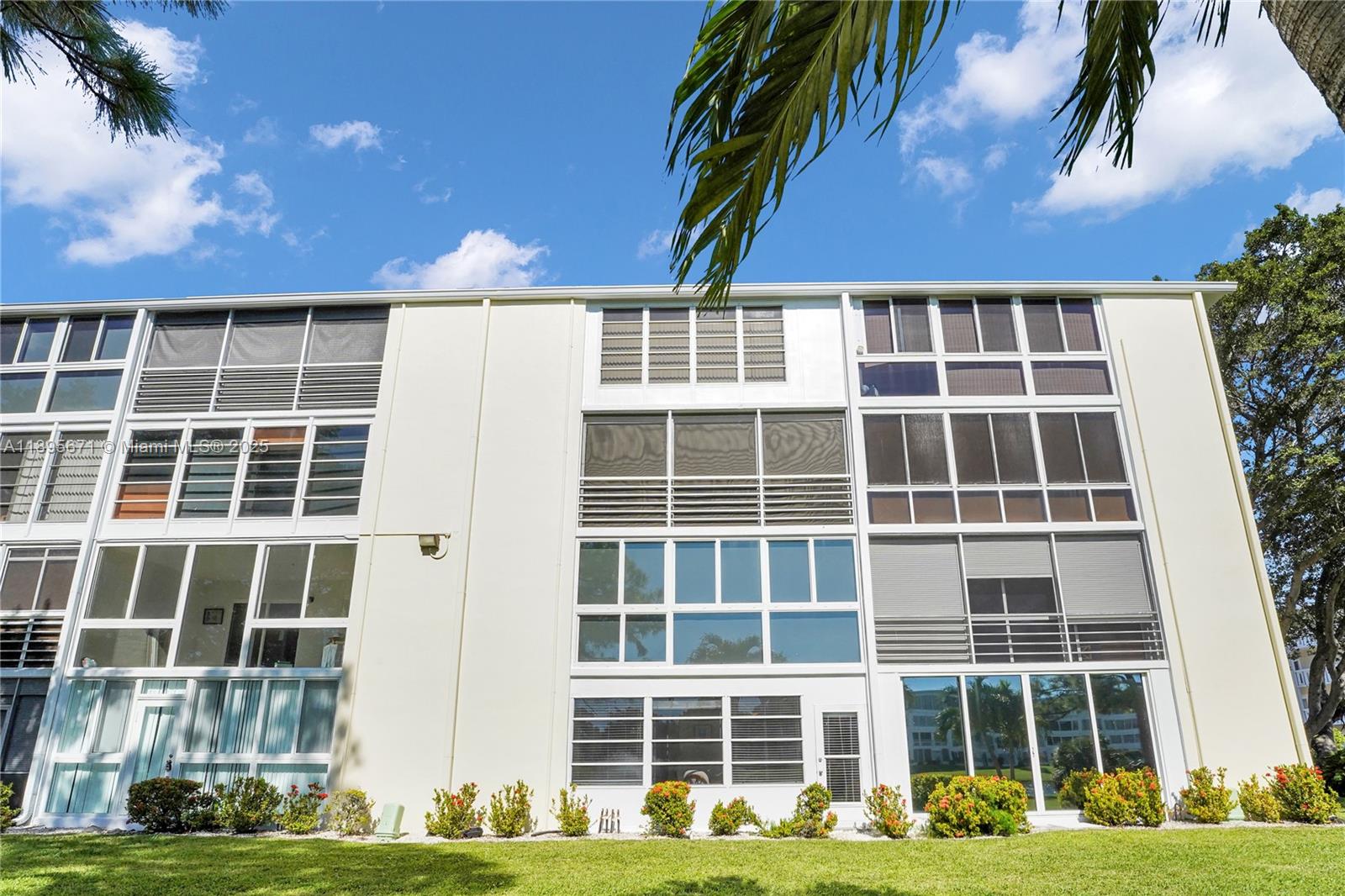 115 Grantham A # 115, Deerfield Beach Unit: 115