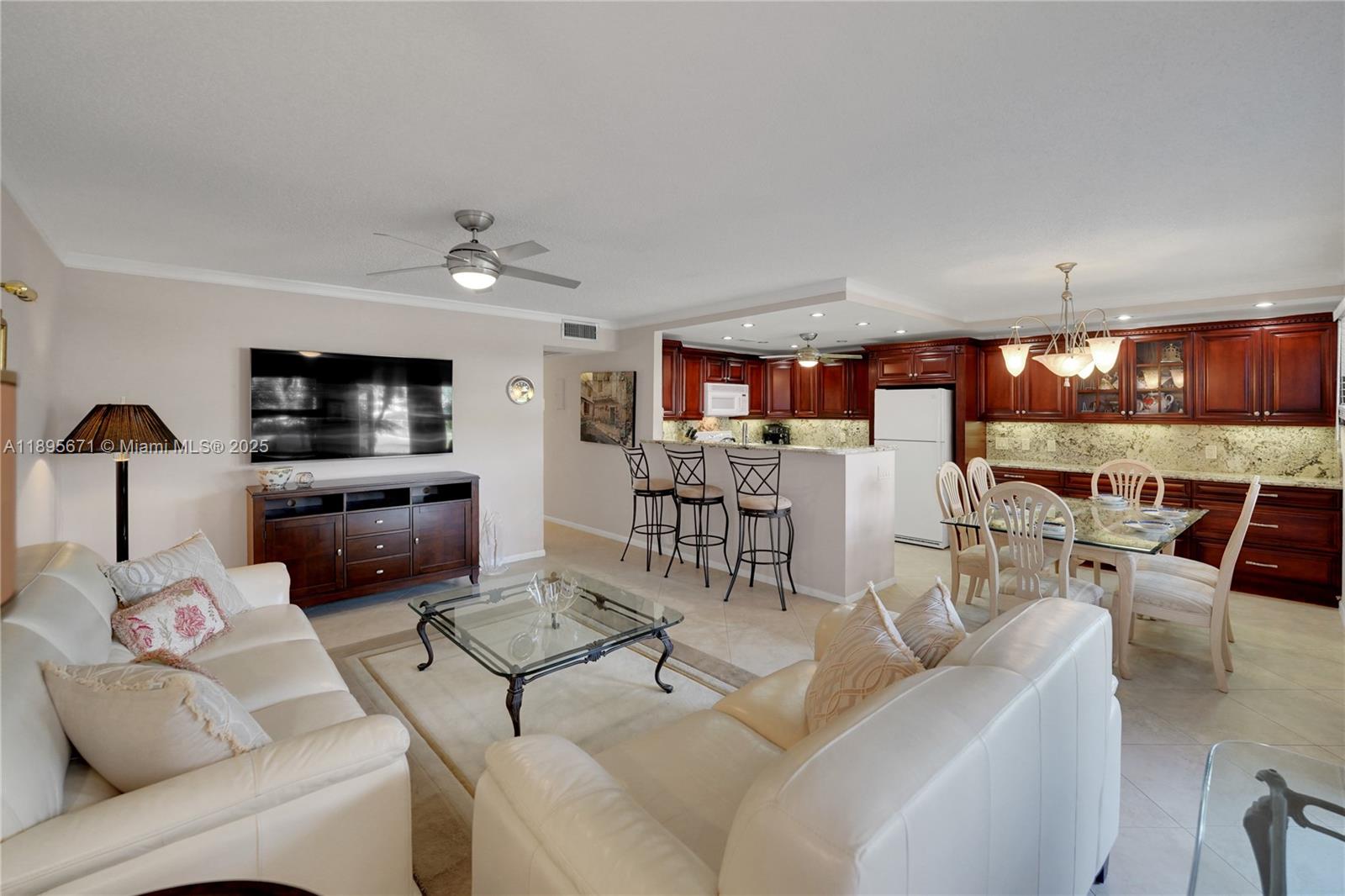 115 Grantham A # 115, Deerfield Beach Unit: 115